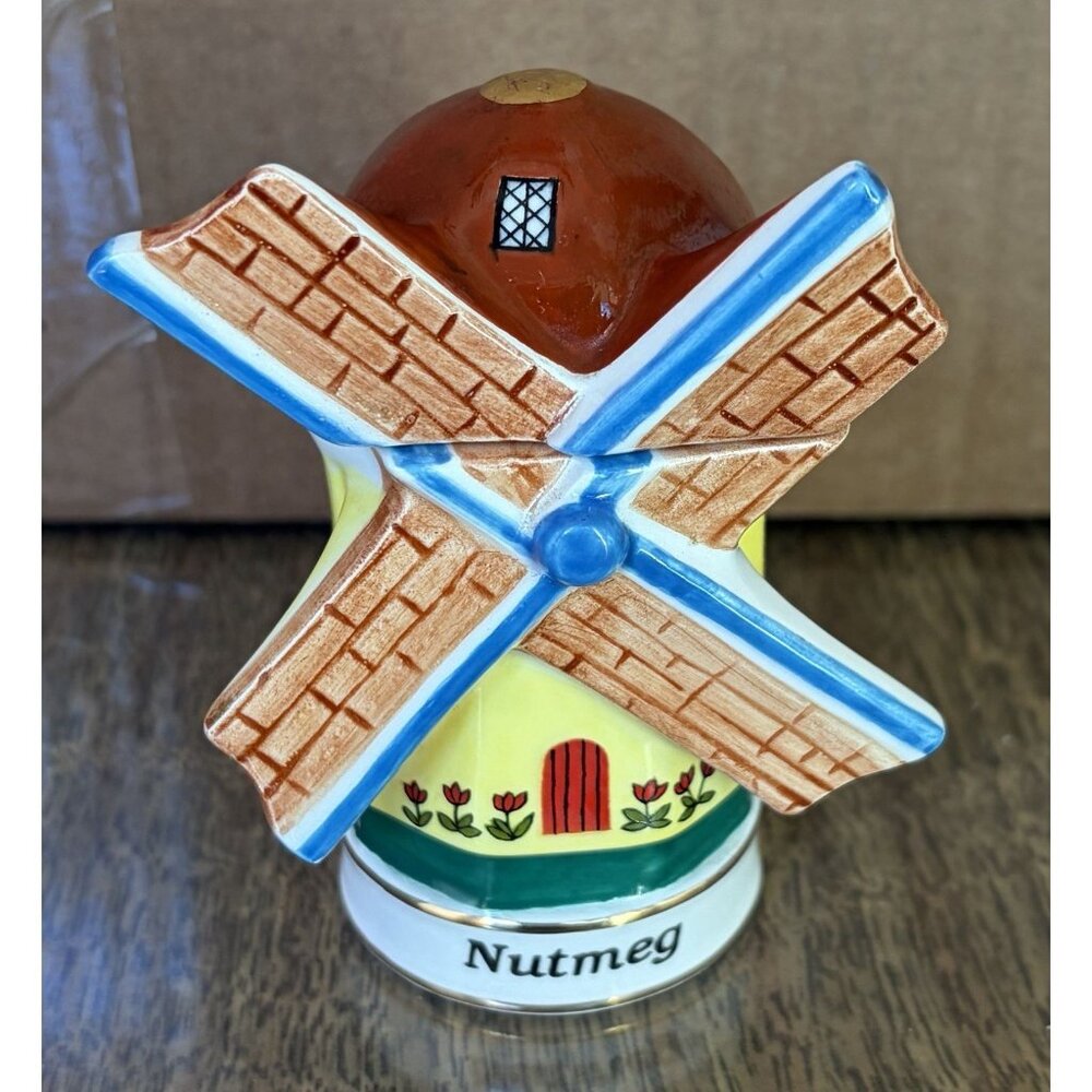 The Danbury Mint Spices of the World Spice Jar Dutch Windmill Nutmeg